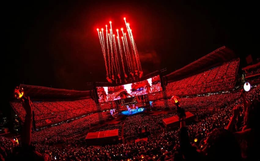 BTS เปลี่ยนเม็กซิโกซิตี้ให้กลายเป็นมหกรรมดนตรีสุดยิ่งใหญ่