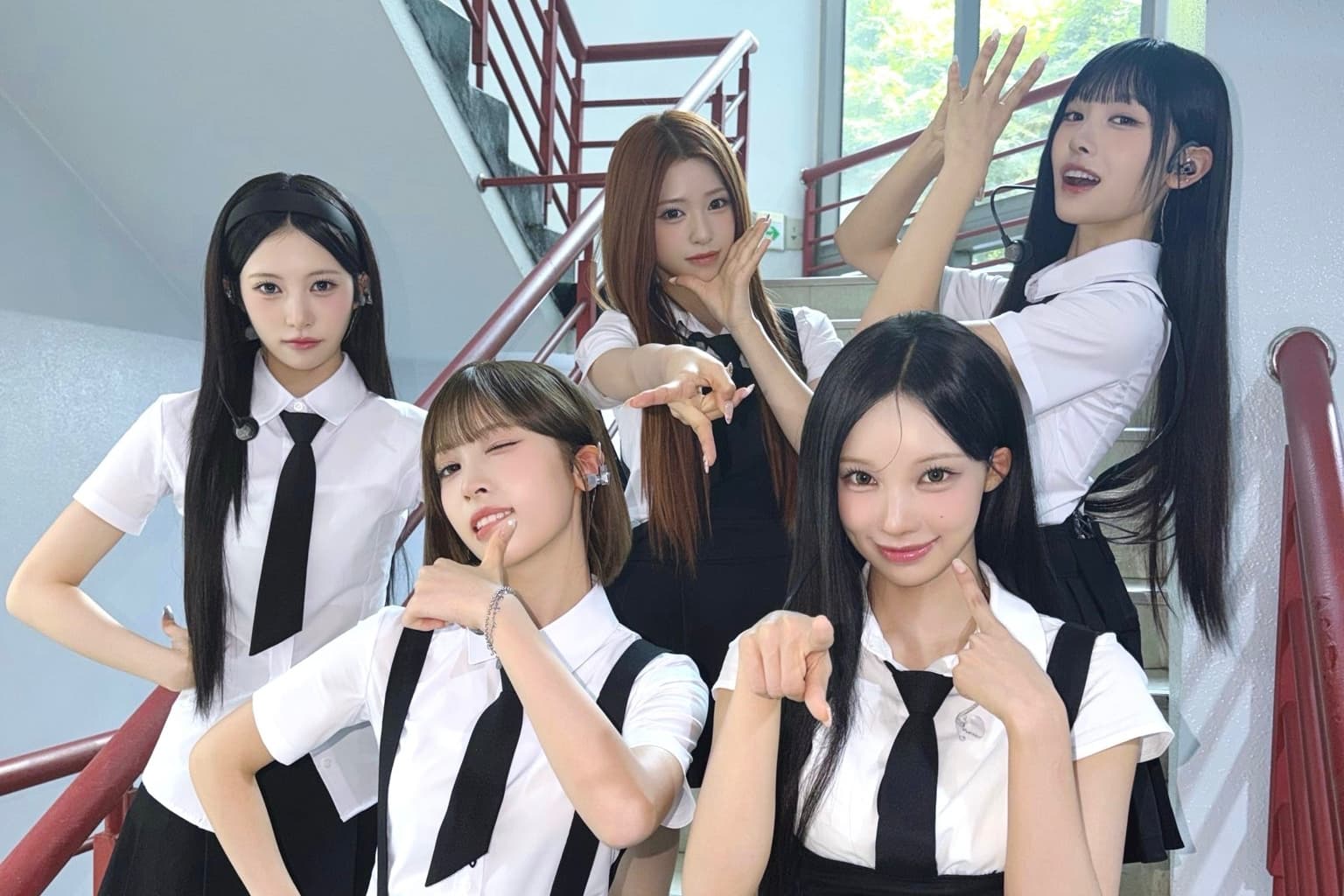 วินแรกในประวัติศาสตร์! RESCENE คว้าถ้วยรายการเพลง ‘Inkigayo’ ด้วยเพลง ‘LOVE ATTACK’