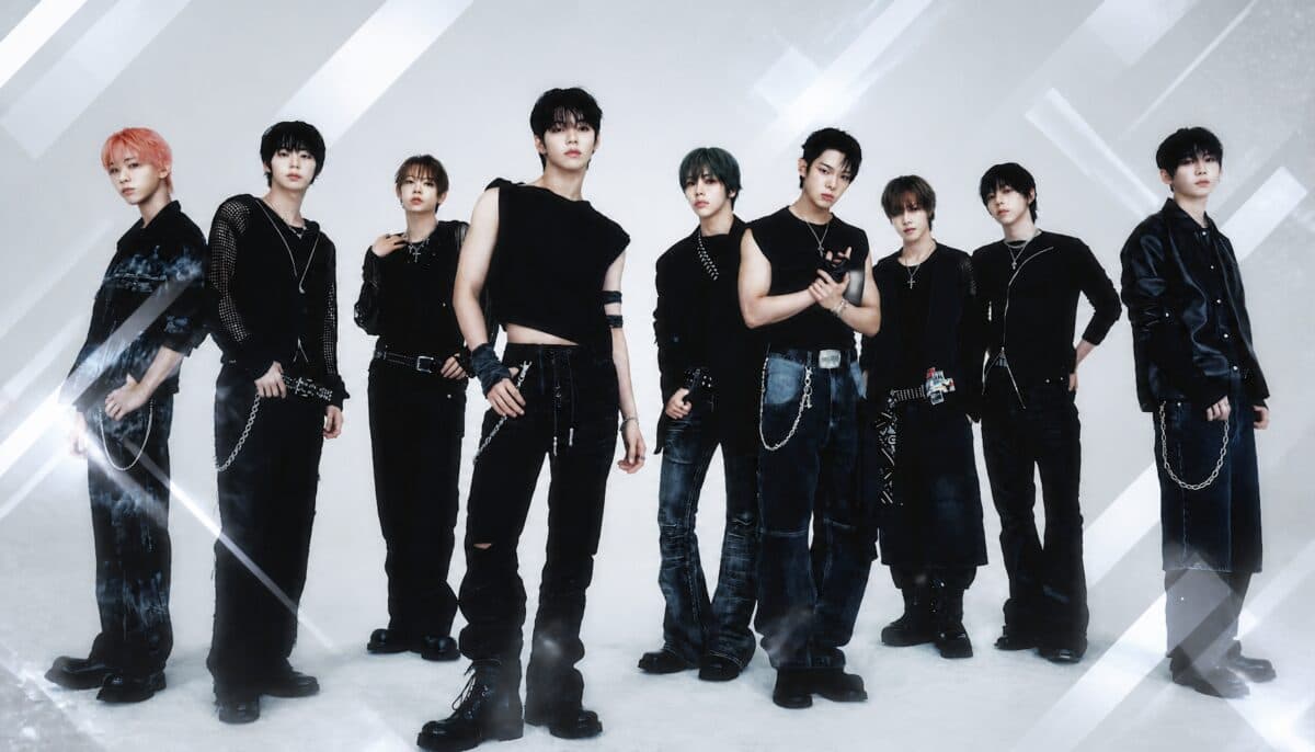 AHOF คัมแบ็กจัดเต็ม! ส่งมินิอัลบั้มชุดที่ 3 RUN TO YOU ถ่ายทอดความรู้สึกตรงไปตรงมา